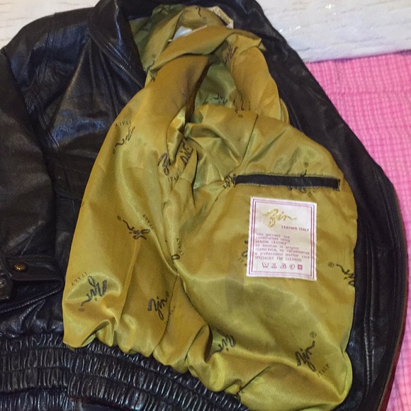 Genuine leather jacket - Picture 2 of 2